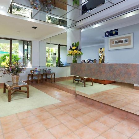 คาปรีคอร์เนียอพาร์ตเมนท์ Aparthotel โกลด์โคสต์ ภายนอก รูปภาพ