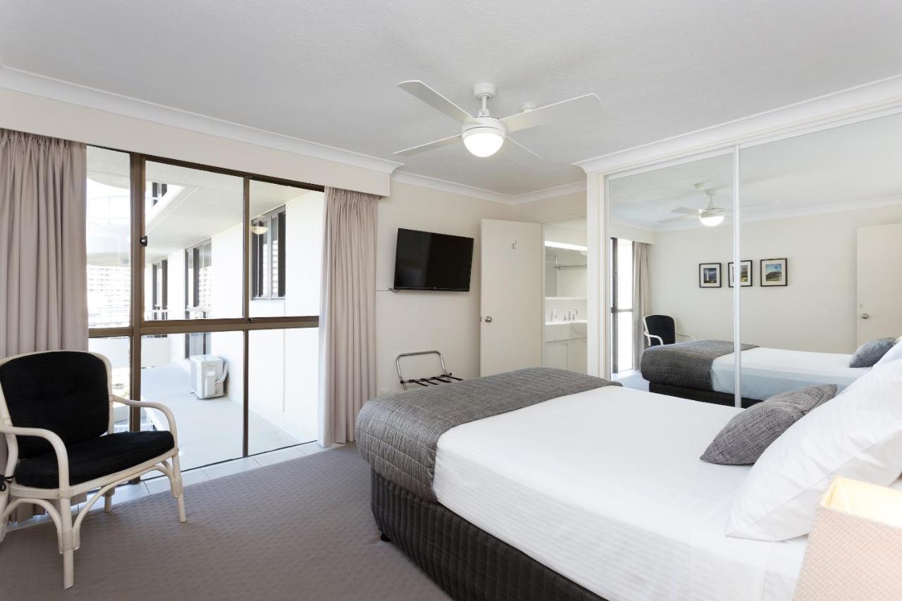 คาปรีคอร์เนียอพาร์ตเมนท์ Aparthotel โกลด์โคสต์ ภายนอก รูปภาพ