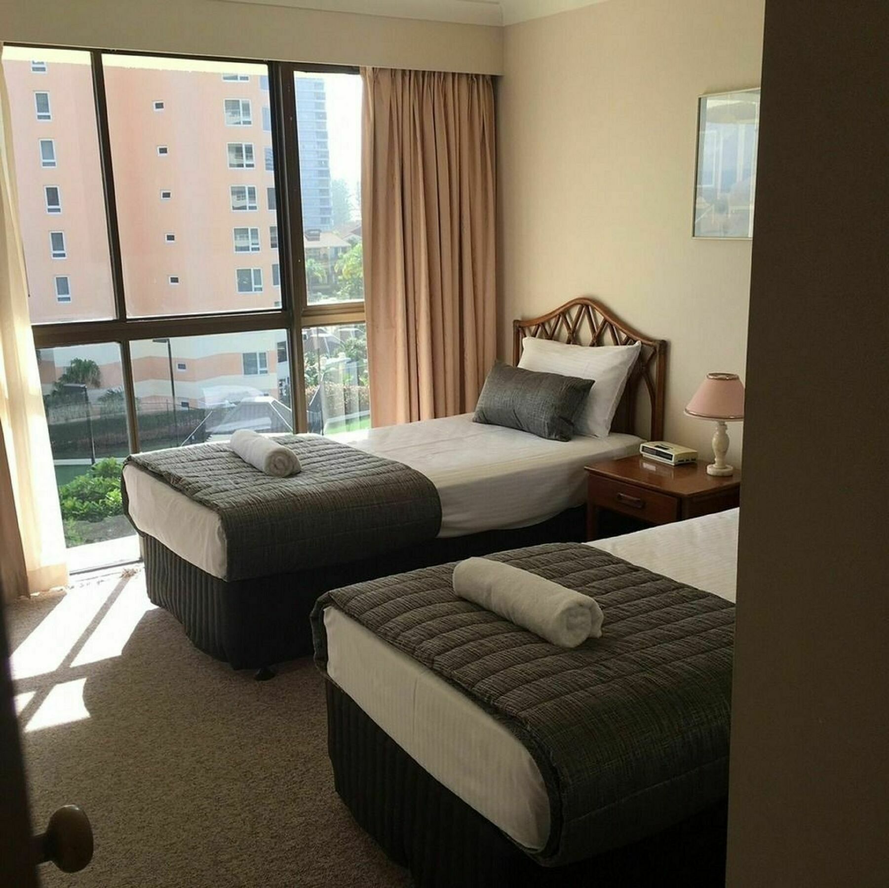 คาปรีคอร์เนียอพาร์ตเมนท์ Aparthotel โกลด์โคสต์ ภายนอก รูปภาพ