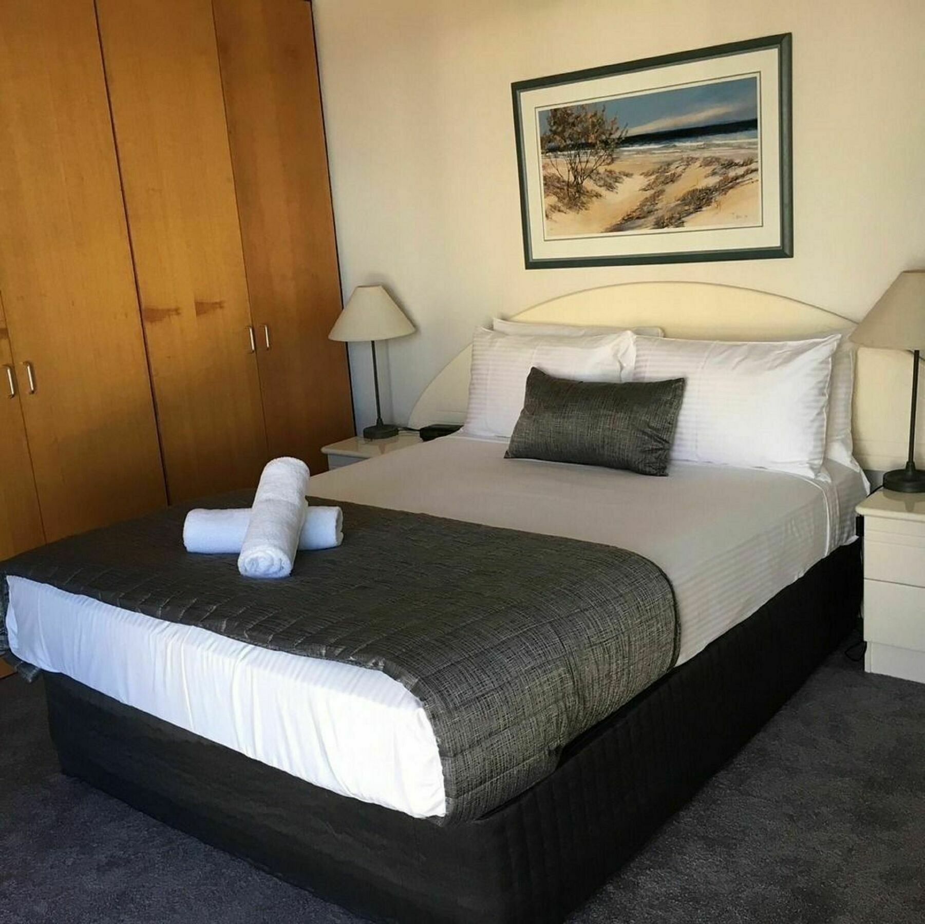 คาปรีคอร์เนียอพาร์ตเมนท์ Aparthotel โกลด์โคสต์ ภายนอก รูปภาพ