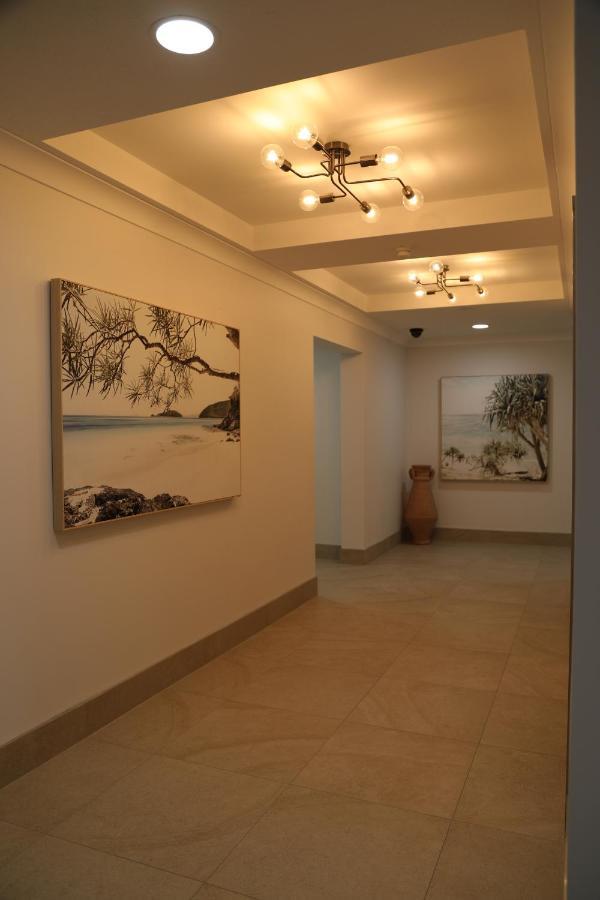 คาปรีคอร์เนียอพาร์ตเมนท์ Aparthotel โกลด์โคสต์ ภายนอก รูปภาพ